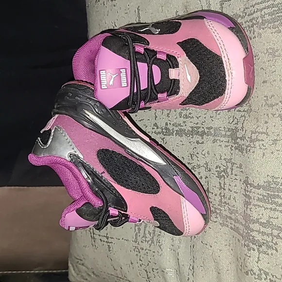 Puma Fast Metallic Kids Sneakers Shoes Casual - Size 5 C