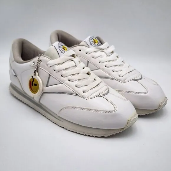 RARE 2008 YUMS &quot;Jellybean&quot; Women's SIZE 10 PATTENT LEATHER SHOES White SEE PHOTO