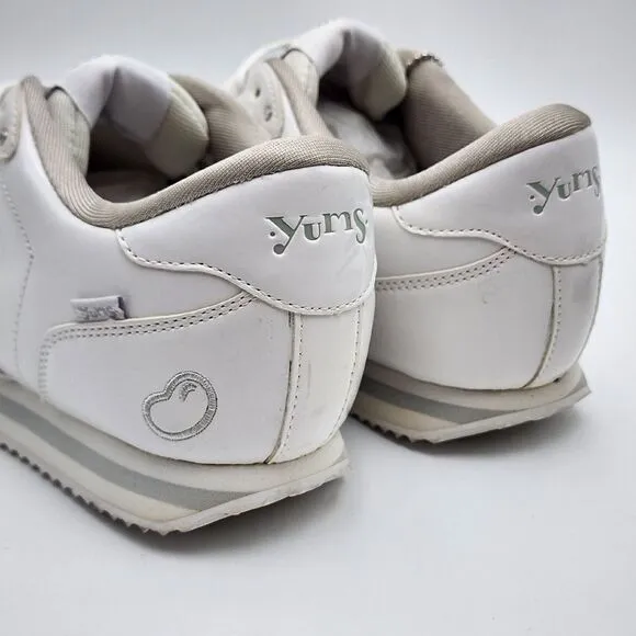 RARE 2008 YUMS &quot;Jellybean&quot; Women's SIZE 10 PATTENT LEATHER SHOES White SEE PHOTO