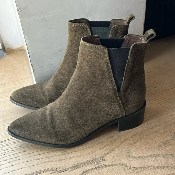 REBELS Green Suede Leather Chelsea Ankle Boots EU 37 / US 6.5 $168