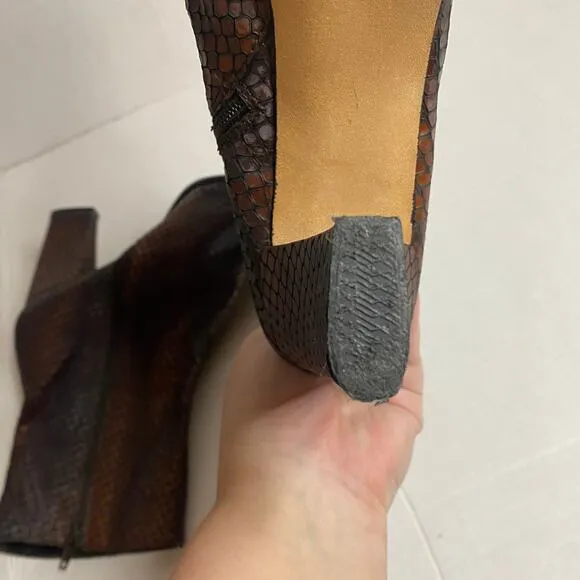 Sacha London Faux Reptile Snakeskin Brown Heeled Ankle Boots Sz 10.5