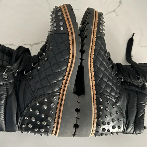 Sam Edelman Bren Quilted Studded Black Moto Boots women’s size 8