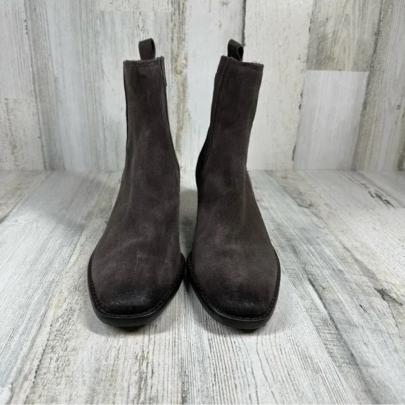 Sam Edelman Bronson Low Stack Heel Bootie in Brown Suede #1146