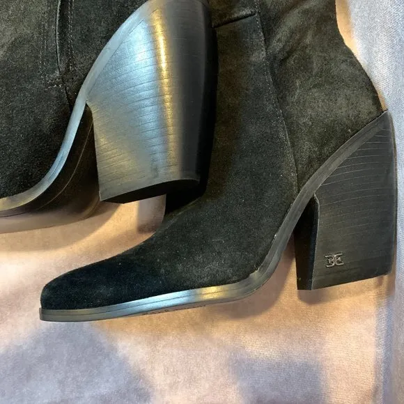 SAM EDELMAN NEW ANNABEL BLACK SUEDE BOOTS, NEW IN REPLACEMENT BOX