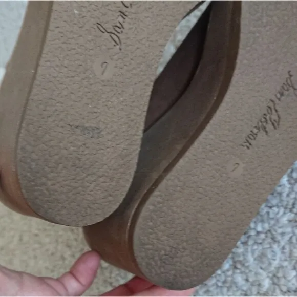Sam Edelman tan suede with sherpa Reagan Wedge Boots size 7