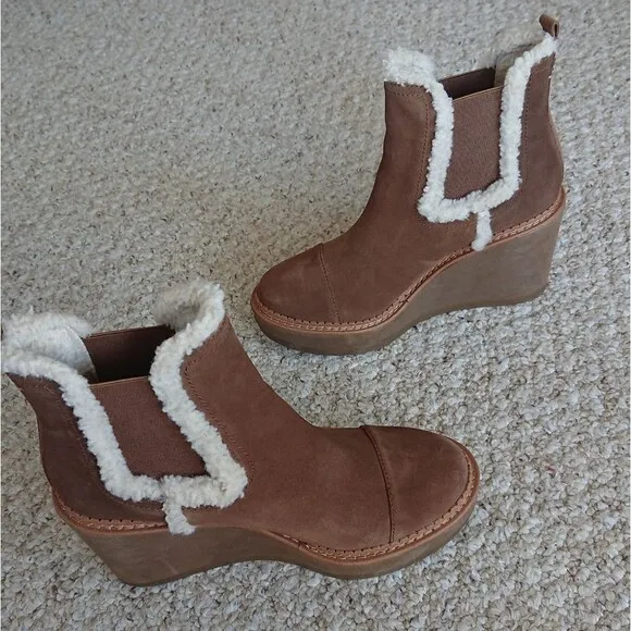 Sam Edelman tan suede with sherpa Reagan Wedge Boots size 7