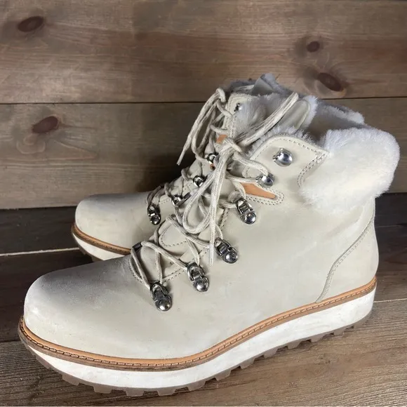 samuel hubbard shear alpine womens size 9 shoes beige shearling lined snow boots