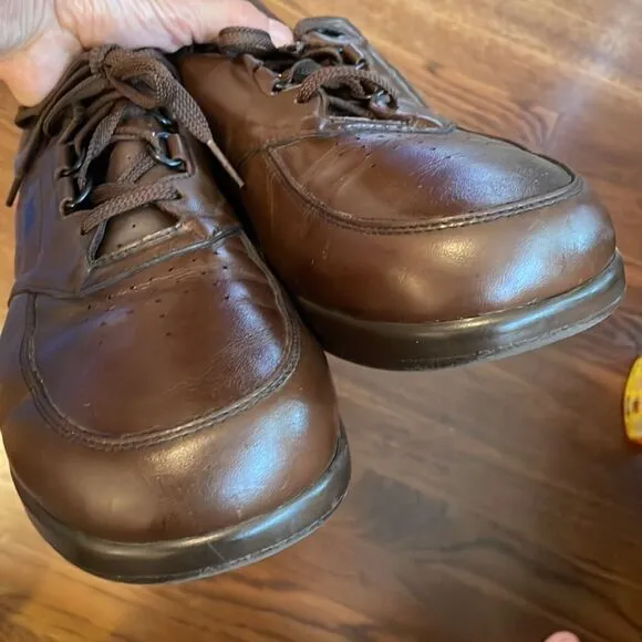 SAS Time Out brown leather lace up shoes