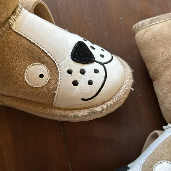 Size 13 EMU Australia Little Creatures Puppy wool boots with box