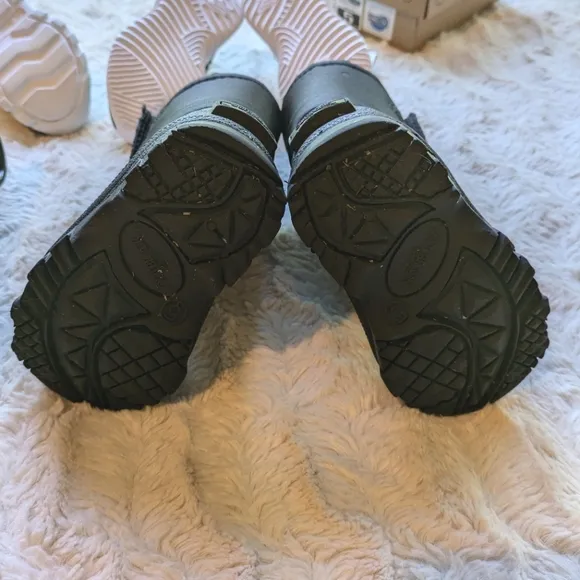 Size 5 Toddler shoe bundle