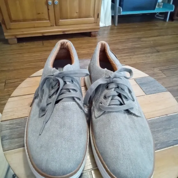 Skechers Moreno Air Cooled Memory Foam Gray Denim Comfort Men's Size 10.5