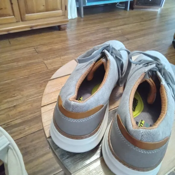 Skechers Moreno Air Cooled Memory Foam Gray Denim Comfort Men's Size 10.5