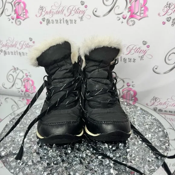 Sorel Black Winter Boots with Fur Trim Whitney short black warm size🇺🇸6