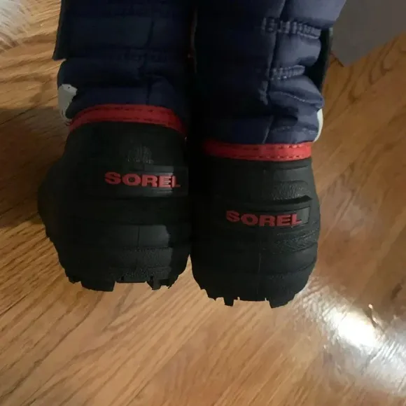 Sorel Blue &amp; Red Winter Snow Boots Size 9