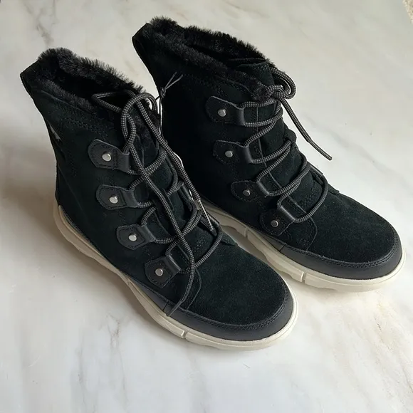 Sorel Explorer II Joan WP faux fur-trimmed suede ankle boots! NWT!