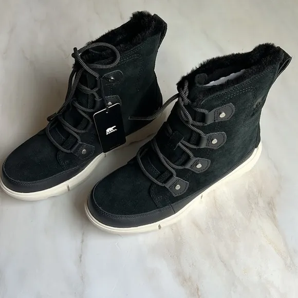 Sorel Explorer II Joan WP faux fur-trimmed suede ankle boots! NWT!