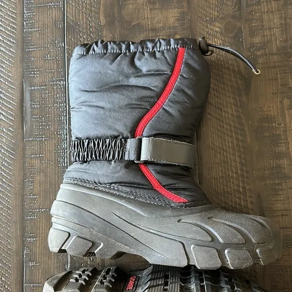 SOREL Flurry Children’s Size 5 Winter Snow Boots Black Red Weather Proof Warm
