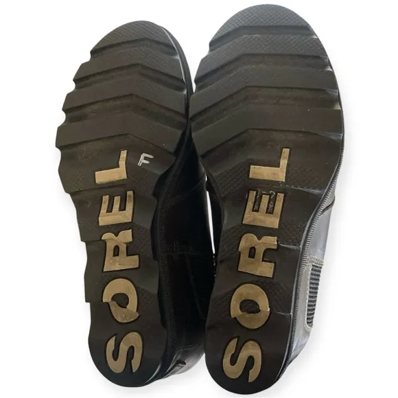 Sorel Joan Of Arctic Wedge II Chelsea Boots Booties Size 8.5 Dark Brown &amp; Black