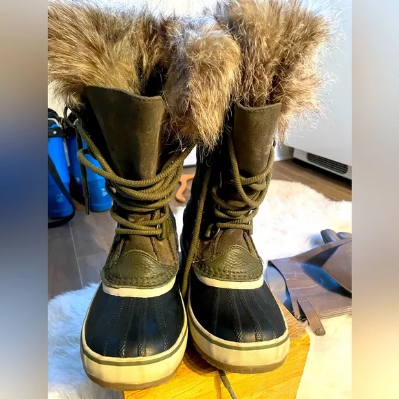 Sorel Joan of Arctic