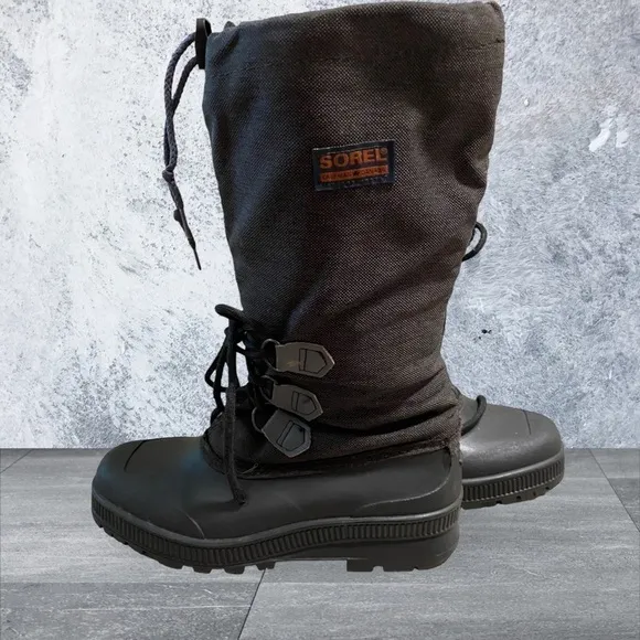 Sorel Kaufman Canada Boots Gray with Rubber Soles - Women’s  Size 8 Lace Up