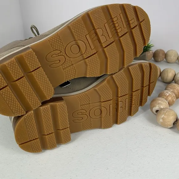 Sorel Lennox Hiker STKD Boot Sz 11 Color Beige Waterproof  NWT