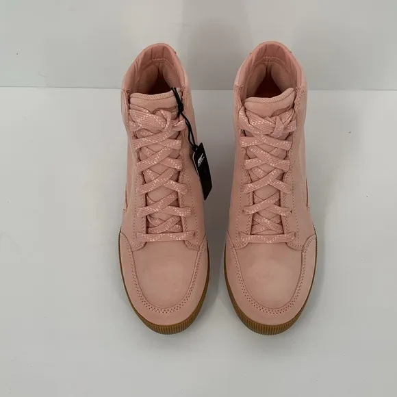 Sorel Out n About hidden wedge ankle boot sneaker pink suede platform new 9