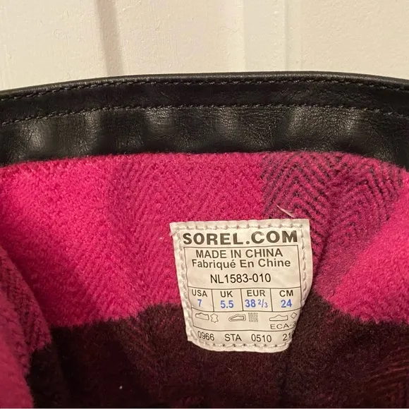SOREL SHOES BOOTS TALL BLACK LEATHER SNOW TIE ACCENT PULL ON WINTER SIZE 7 M