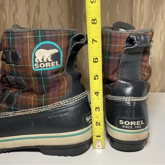 Sorel Tivoli Women’s 9 Waterproof Mulberry Brown Plaid Lined NL1654-207