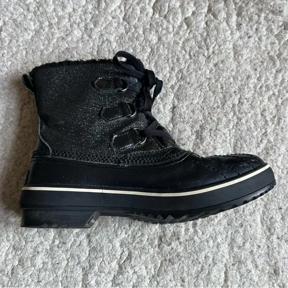 Sorel: Women's Black Glitter &quot;Tivoli&quot; Waterproof Lace Up Winter Boots Size 8