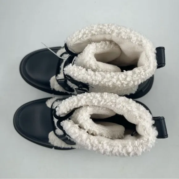 Sorel Women’s Explorer II Joan Cozy - Size 6 - Black White Sherpa Boots