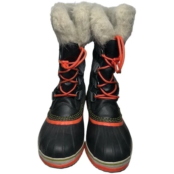 SOREL Women’s Size 7 Black Winter Carnival Fauc Fur Snow Boots Model 1516801011