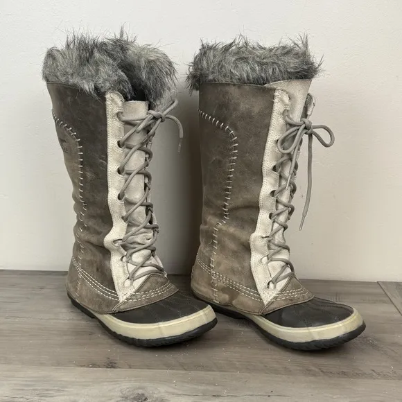 Sorel Womens Size 8 Cate the Great Taupe Winter Snow Boot Faux Fur Lace Up