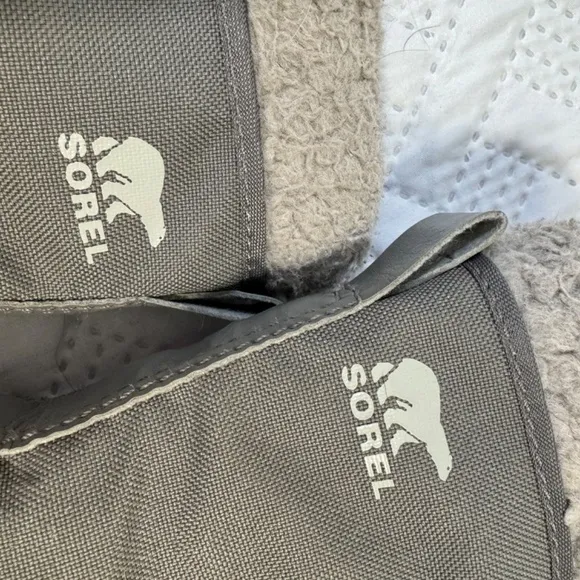 Sorel Yoot Pac Waterproof Weather Resistant Grey Slip On Winter Snow Boo…