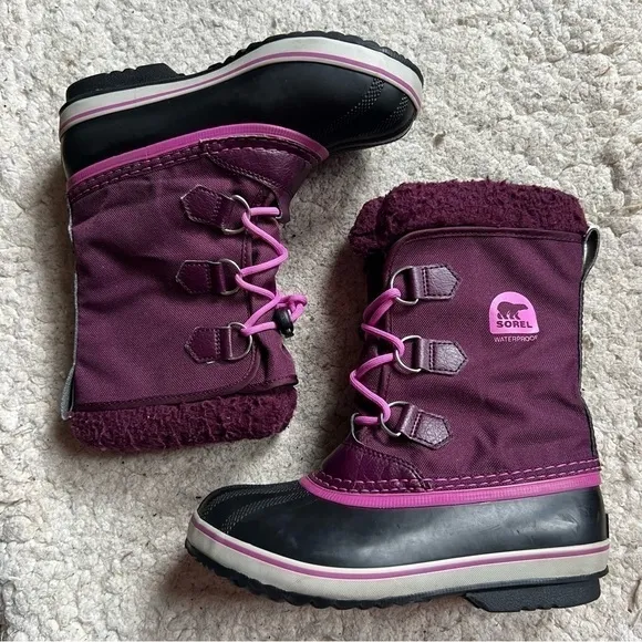 Sorel Youth Purple/Merlot Hued Unisex Yoot PAC Nylon Waterproof Boots Size 4