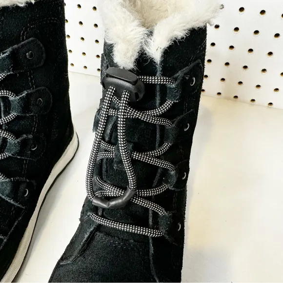 Sorel | Youth Whitney Joan II Black Suede Waterproof Winter Boots Sz. 3