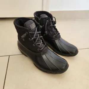 Sperry Cold Weather Puff Duck Boots . Size 10 msrp $110