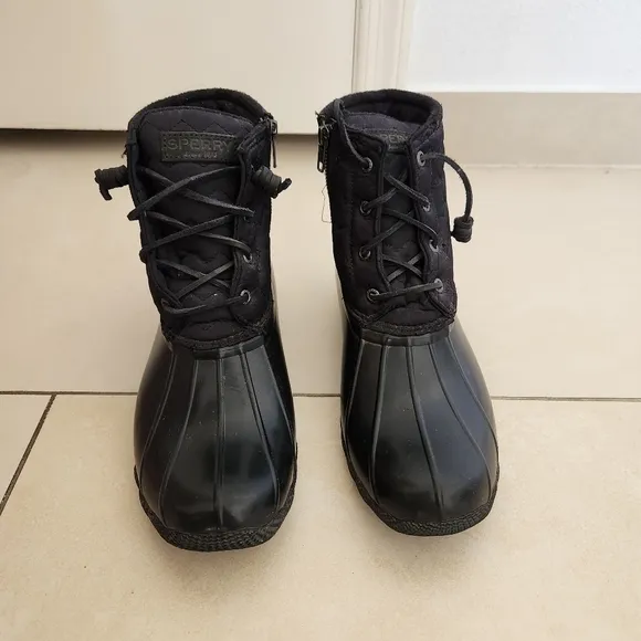 Sperry Cold Weather Puff Duck Boots . Size 10 msrp $110