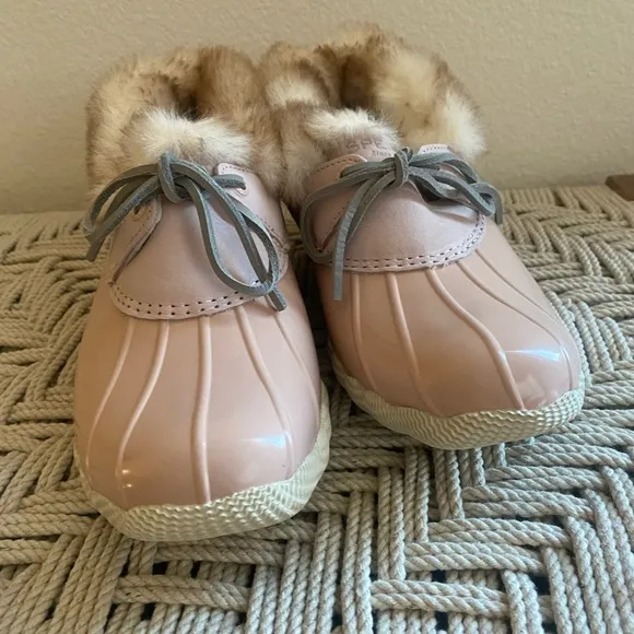 Sperry faux fur lined shoe water snow saltwater 1eye cozy blush boots waterproof