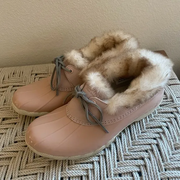 Sperry faux fur lined shoe water snow saltwater 1eye cozy blush boots waterproof
