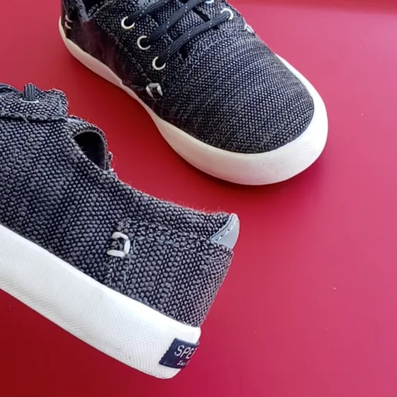 Sperry kids Brody Jr. Boys Casual Shoes (Gunmetal)