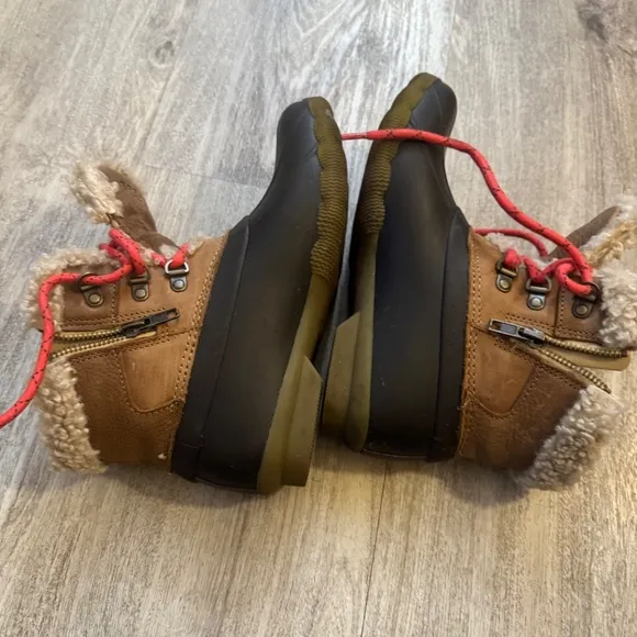 Sperry Kids Saltwater Alpine Tan Boots