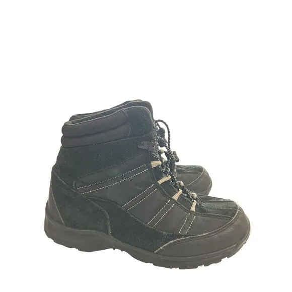 St. Johns Bay Youth Size 6 Black Suede  Nylon Lace-Up Winter Boots shoes