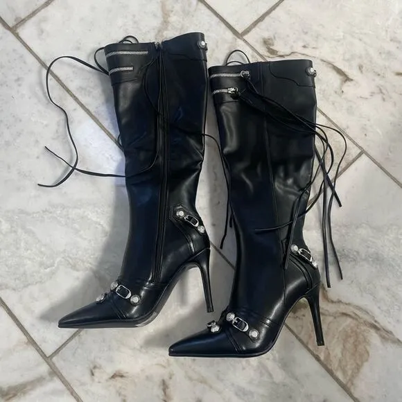 Stilleto fringe boots