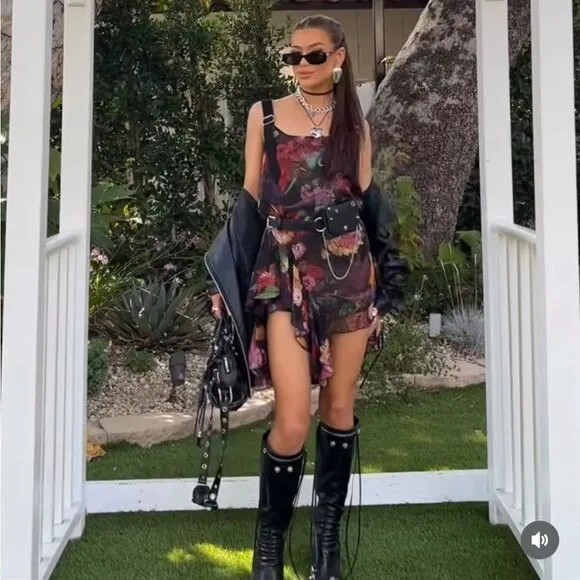 Stilleto fringe boots