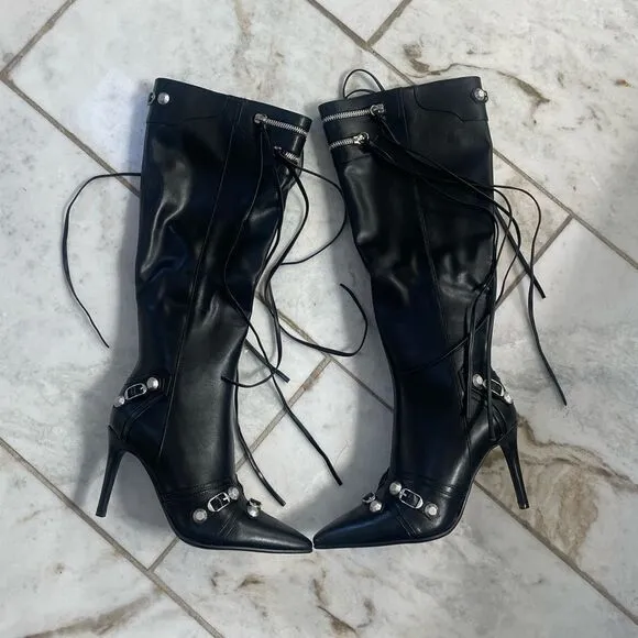 Stilleto fringe boots