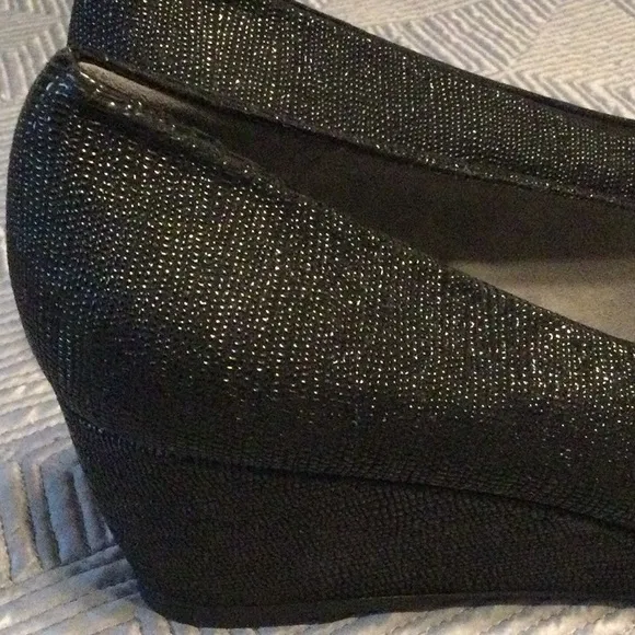 Stuart Weitzman shoes for women. New