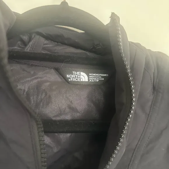 The North Face Black Pullover Jacket – Women’s XS – NWT