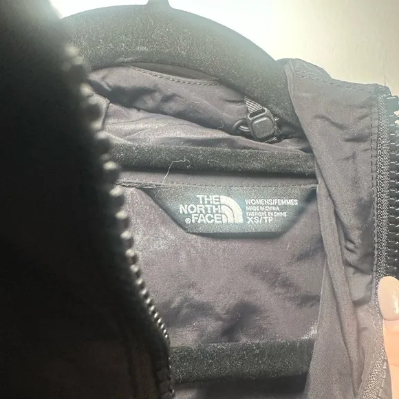The North Face Black Pullover Jacket – Women’s XS – NWT