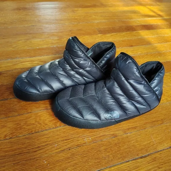 The North Face Thermoball Traction Bootie Black Puffer Slippers Shoes Men’s 11