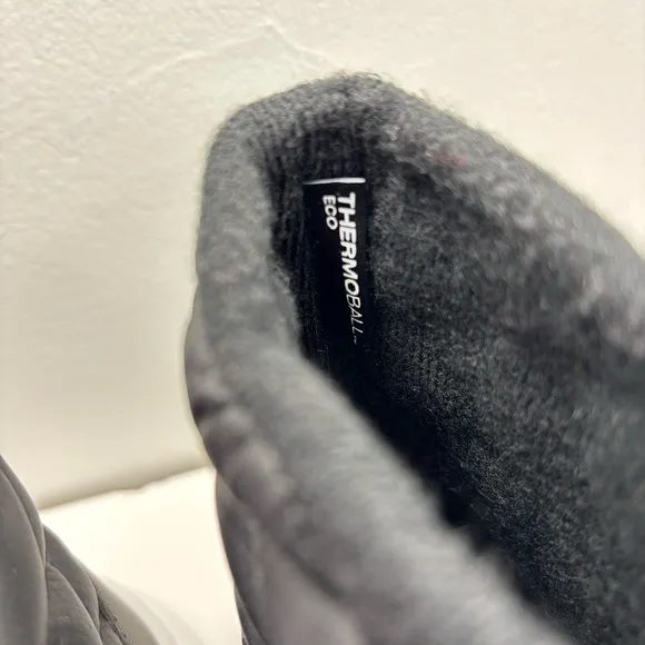 The North Face Women’s Winter Boots NWOT